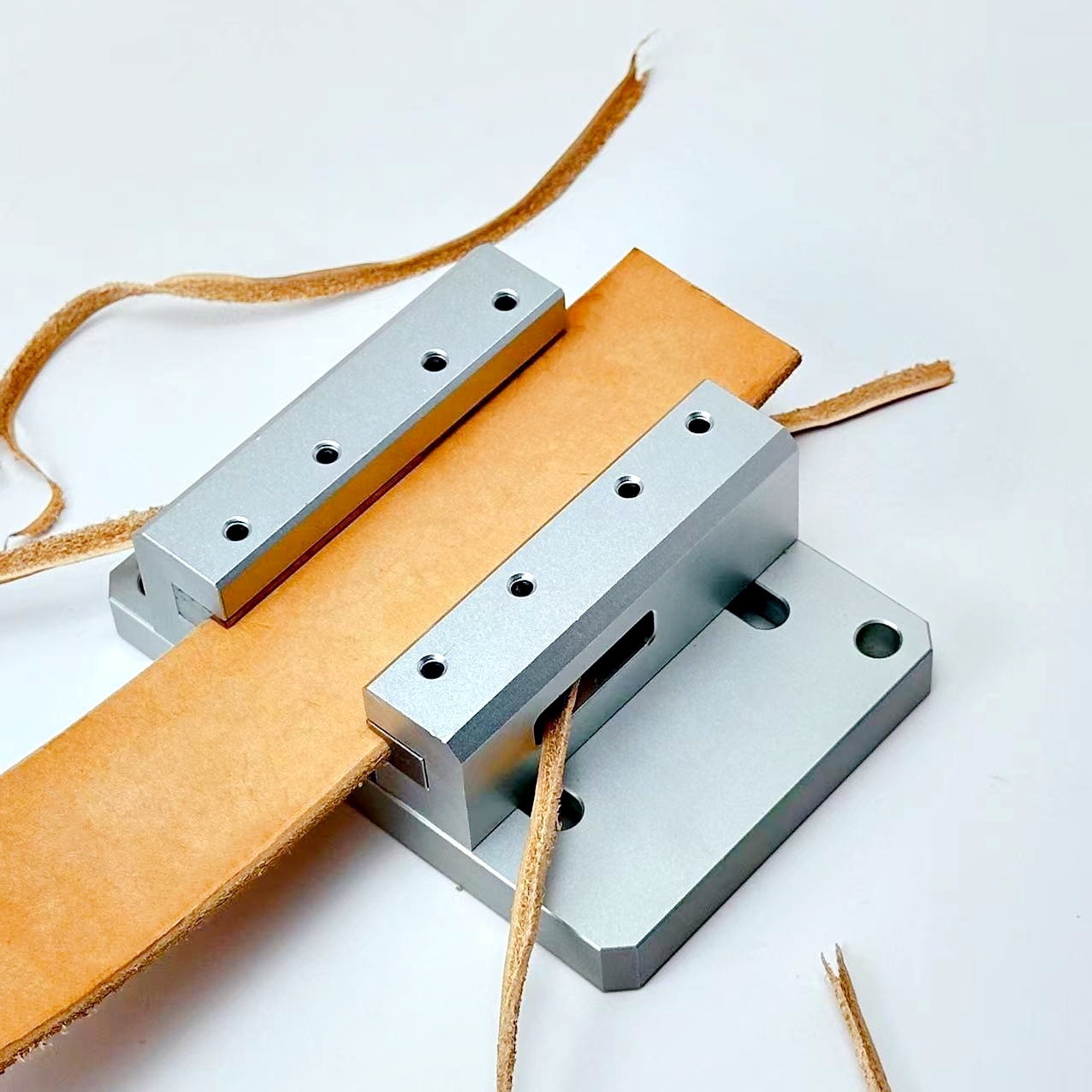 벨트 가장자리 다듬기 기계, 벨트 반원형 베벨러, 벨트 - Leather Edge Beveler 리뷰 및 가격
